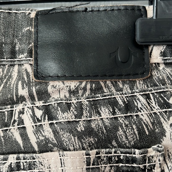 EUC True Religion jeans - Picture 10 of 12